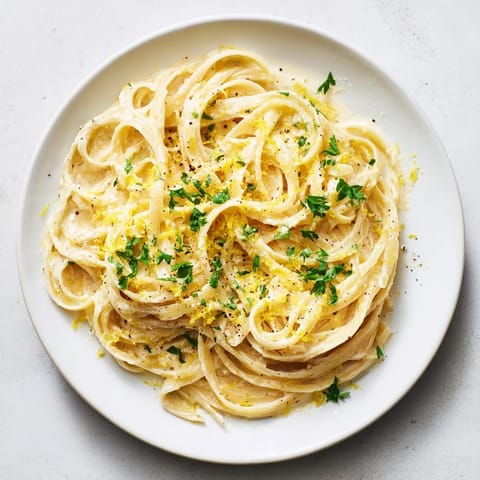 Lemon Garlic Greek Yogurt Pasta